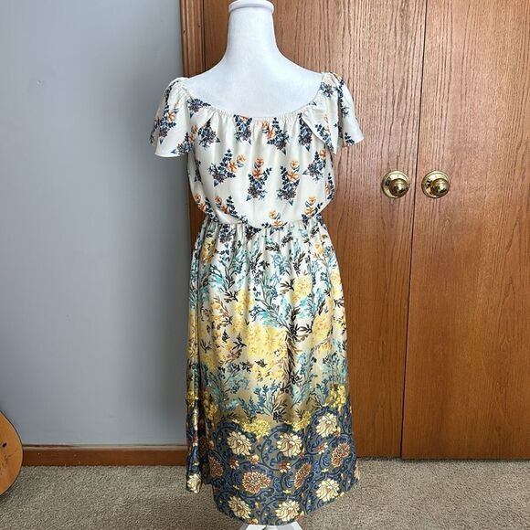 Everly on/off shoulder dress size M - Picture 5 of 9